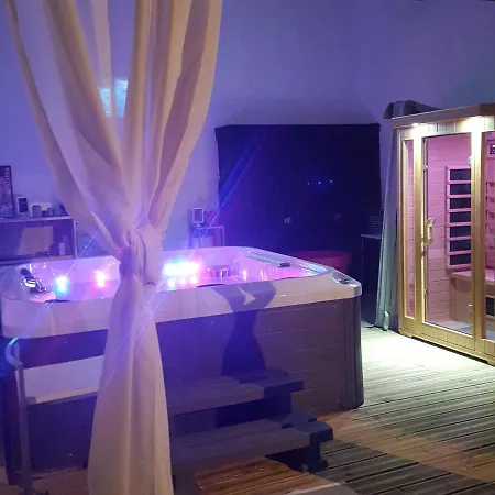 住宿加早餐酒店 Maison Laurenza La Grande 1760 Saint-Jean-de-Liversay