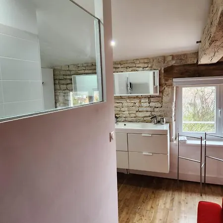 住宿加早餐酒店 Maison Laurenza La Grande 1760 Saint-Jean-de-Liversay