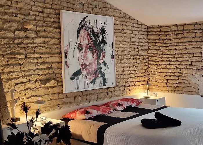 Maison Laurenza La Grande 1760 Bed and breakfast 3*